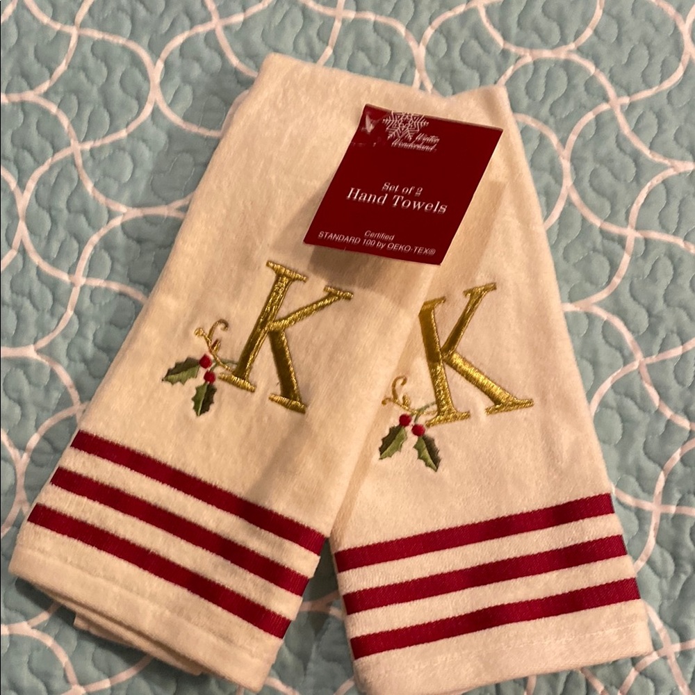 Holiday Hand Towels with Gold Monogram